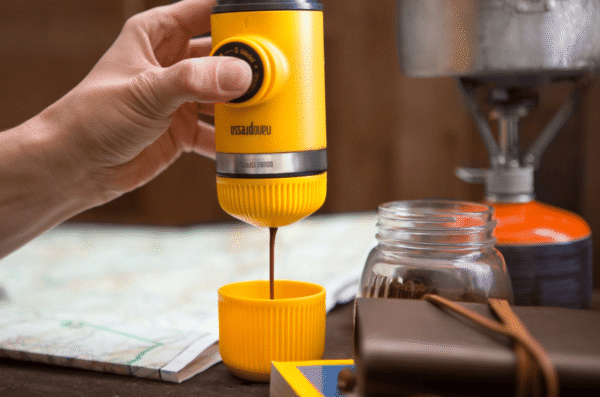 Thiết kế siêu nhỏ gọn của máy pha cà phê Wacaco Nanopresso